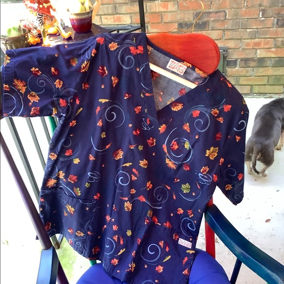 Uniform Advantage Tops - Fall Scrub Top - Navy with Fall Leaves